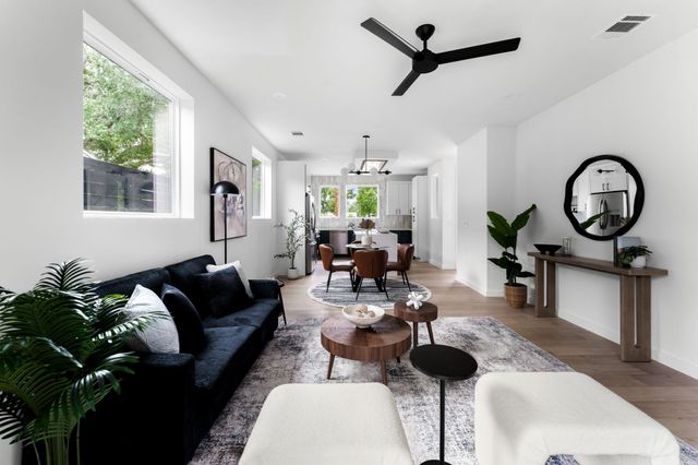 3204 Lyons RD 1, Austin, TX 78702