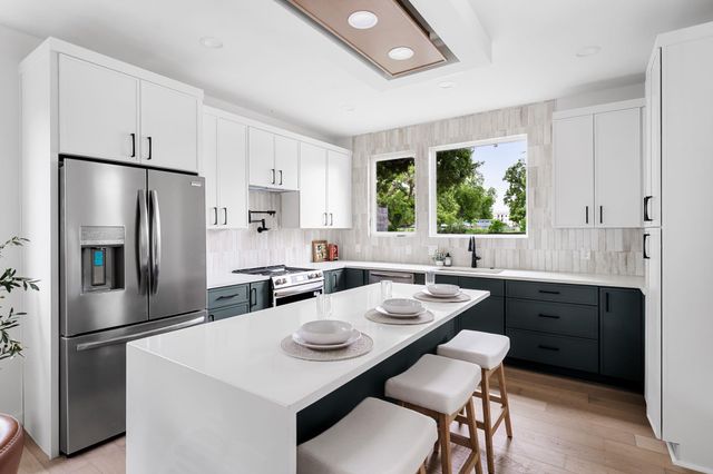3204 Lyons RD 1, Austin, TX 78702