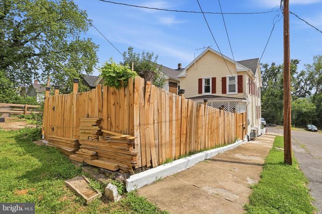 501 E POTOMAC ST, Brunswick, MD 21716