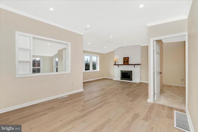 8128 APPLES CHURCH RD, Thurmont, MD 21788