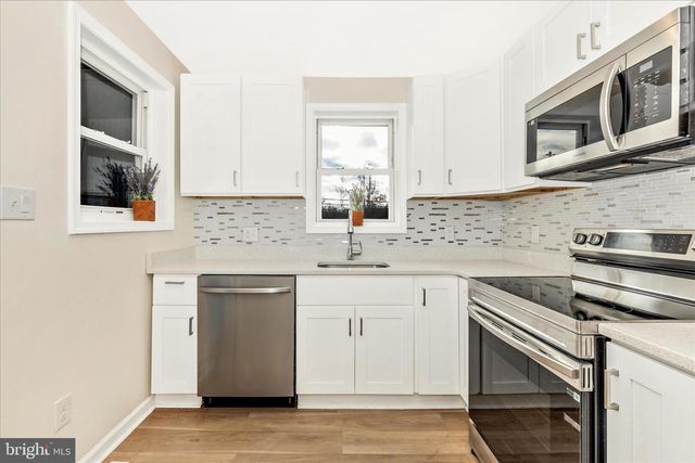 8128 APPLES CHURCH RD, Thurmont, MD 21788