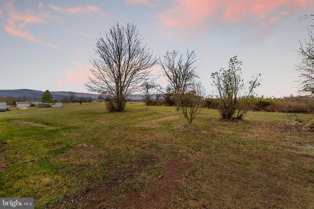 8128 APPLES CHURCH RD, Thurmont, MD 21788