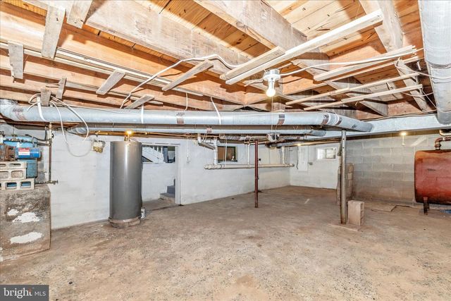 8128 APPLES CHURCH RD, Thurmont, MD 21788