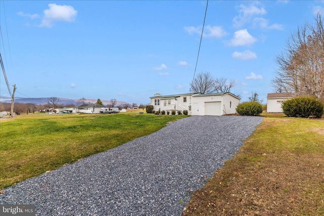 8128 APPLES CHURCH RD, Thurmont, MD 21788