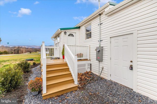 8128 APPLES CHURCH RD, Thurmont, MD 21788