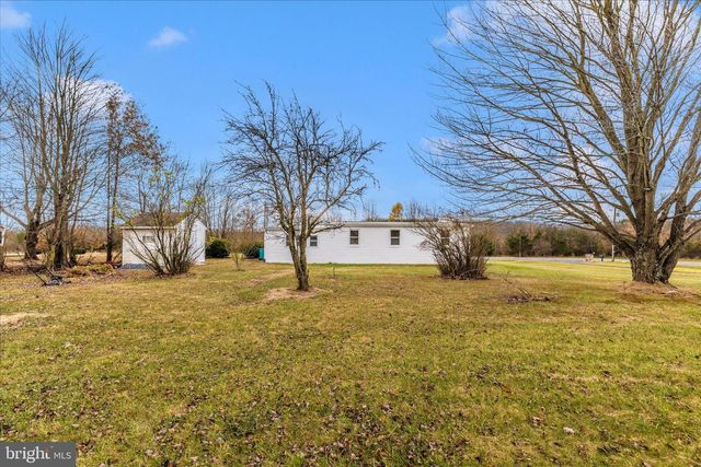 8128 APPLES CHURCH RD, Thurmont, MD 21788