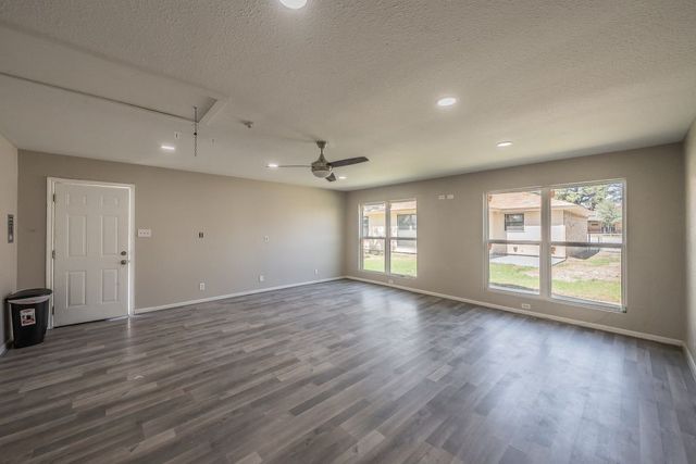 4102 Lorraine Drive, Arlington, TX 76017