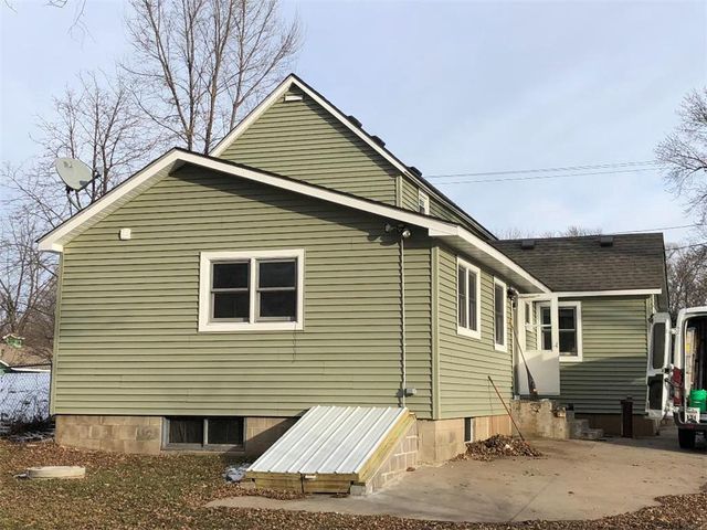 1362 Main Street, Houlton, WI 54016