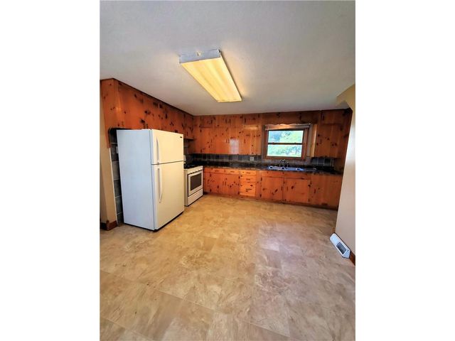 1362 Main Street, Houlton, WI 54016