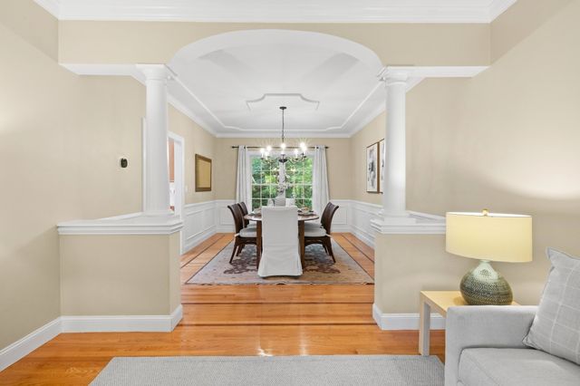 22 R Sawyer Ln, Middleton, MA 01949