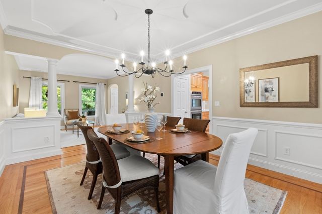 22 R Sawyer Ln, Middleton, MA 01949