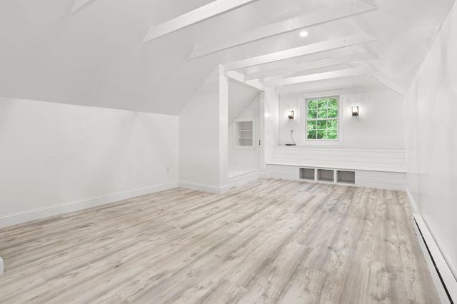 22 R Sawyer Ln, Middleton, MA 01949