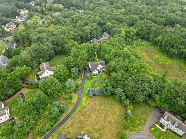 22 R Sawyer Ln, Middleton, MA 01949