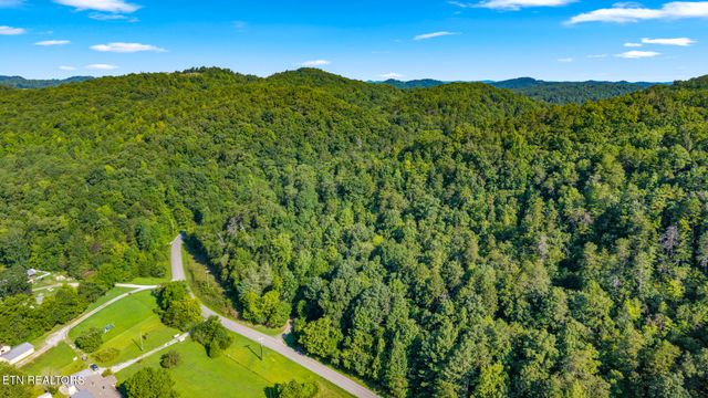 2546 Fairview Rd, Madisonville, TN 37354