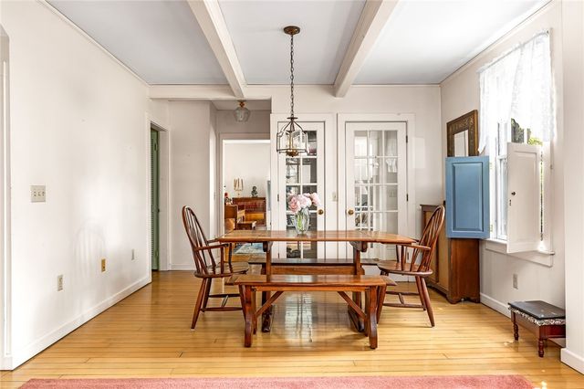 40 South Lane, Barrington, RI 02806