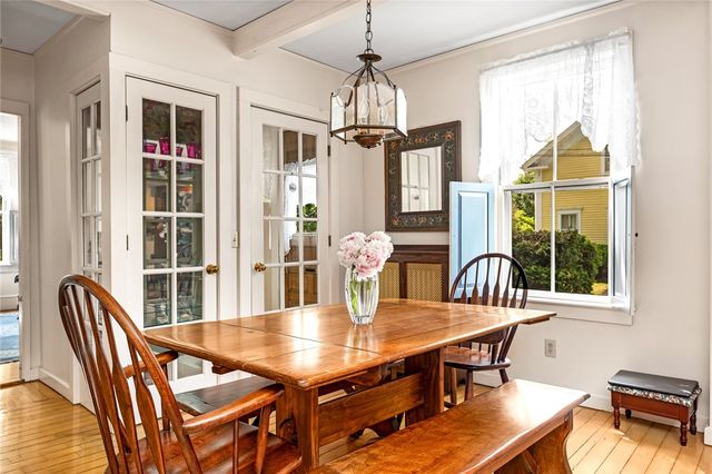 40 South Lane, Barrington, RI 02806