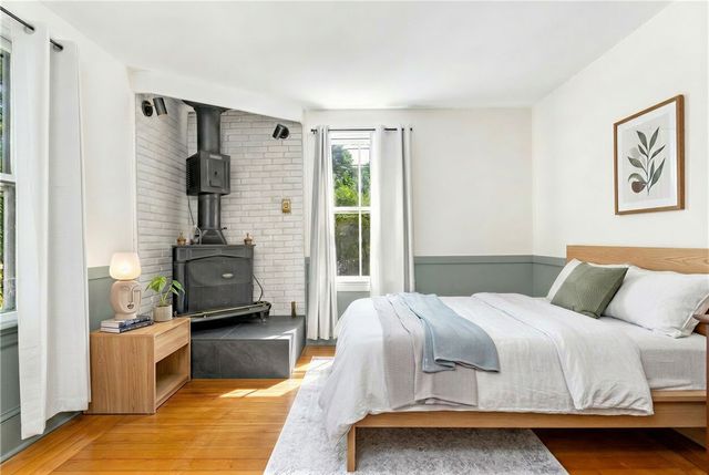 40 South Lane, Barrington, RI 02806