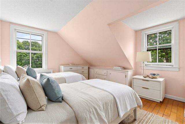 40 South Lane, Barrington, RI 02806