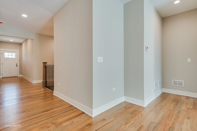 34 Steeple Bend Lane, Evergreen Park, IL 60805