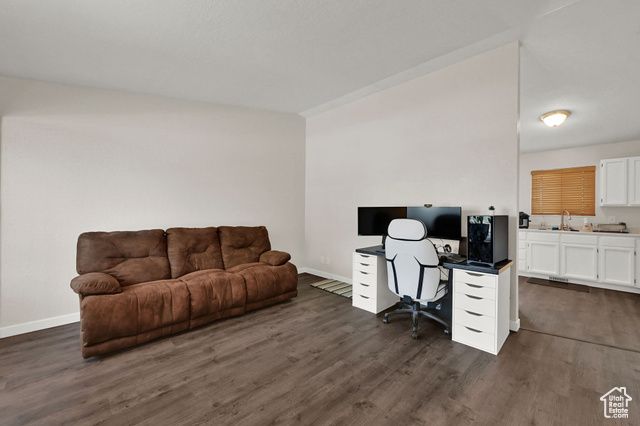 4891 W CALYX CIR, West Jordan, UT 84081