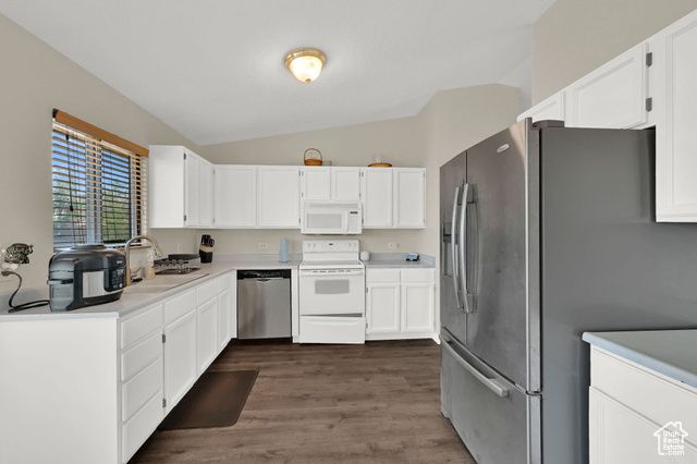 4891 W CALYX CIR, West Jordan, UT 84081