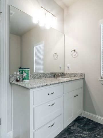 940 Ashmore Landing Loop, Centerton, AR 72719