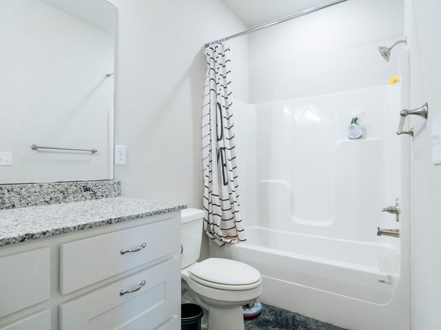 940 Ashmore Landing Loop, Centerton, AR 72719