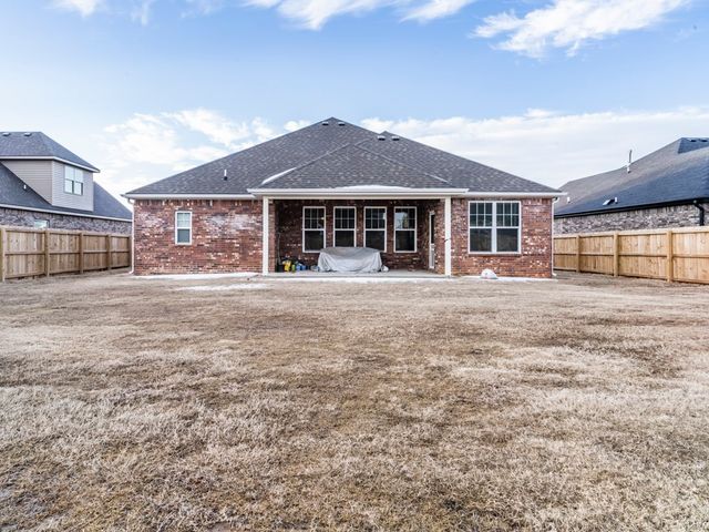 940 Ashmore Landing Loop, Centerton, AR 72719