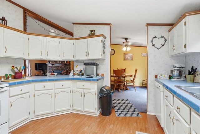 3348 Severance Hill Road, St. Johnsbury, VT 05819