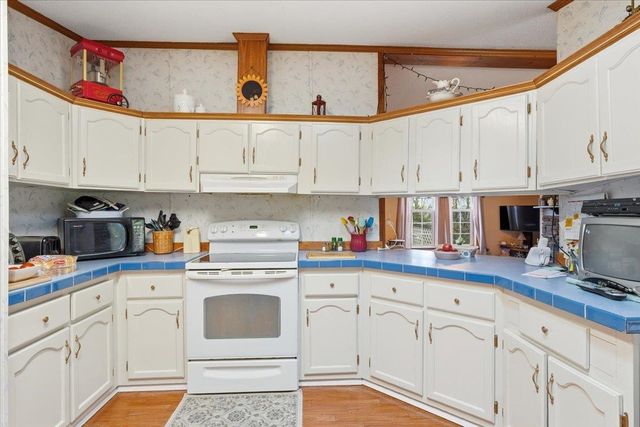 3348 Severance Hill Road, St. Johnsbury, VT 05819