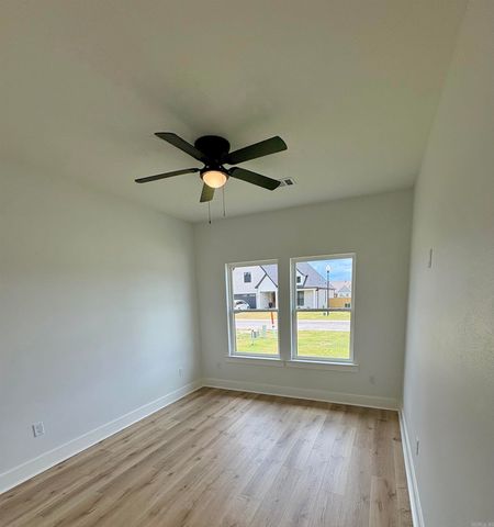 1 Dragonfly Cove, Greenbrier, AR 72058