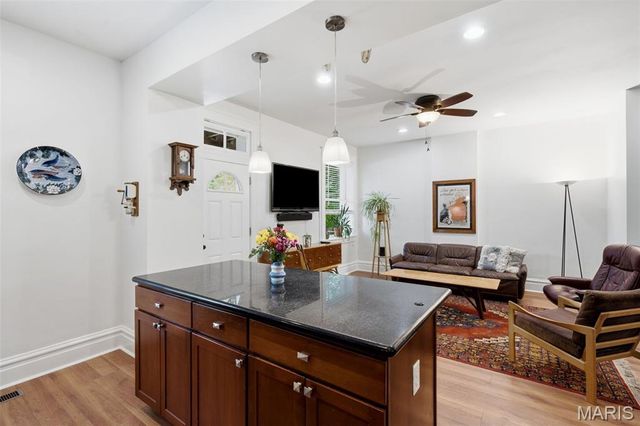 3426 Utah Street, St Louis, MO 63118