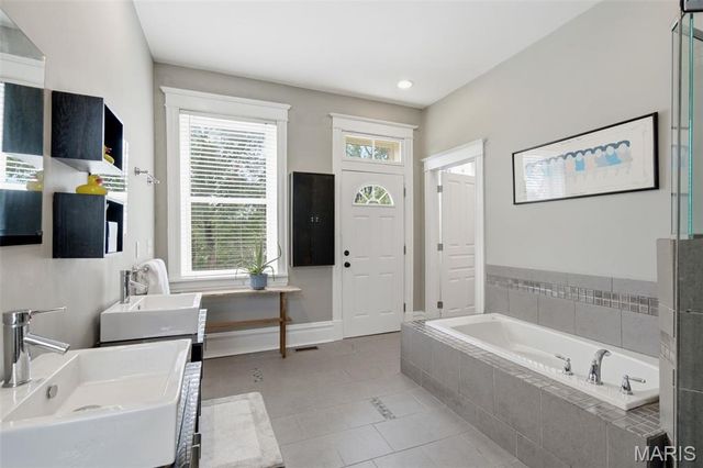 3426 Utah Street, St Louis, MO 63118
