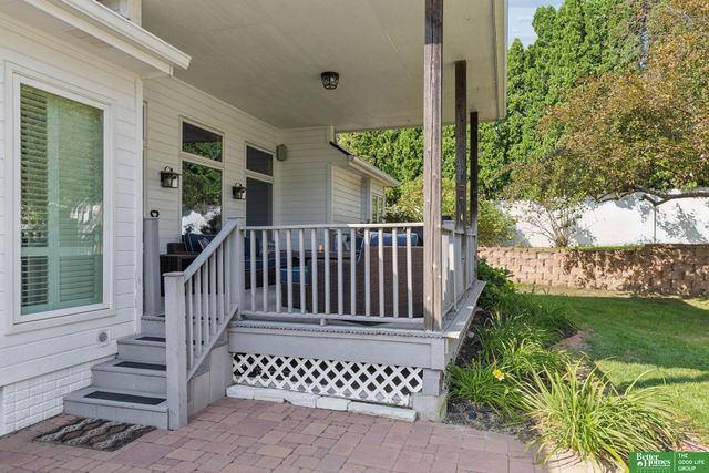 2611 N 159 Street, Omaha, NE 68116