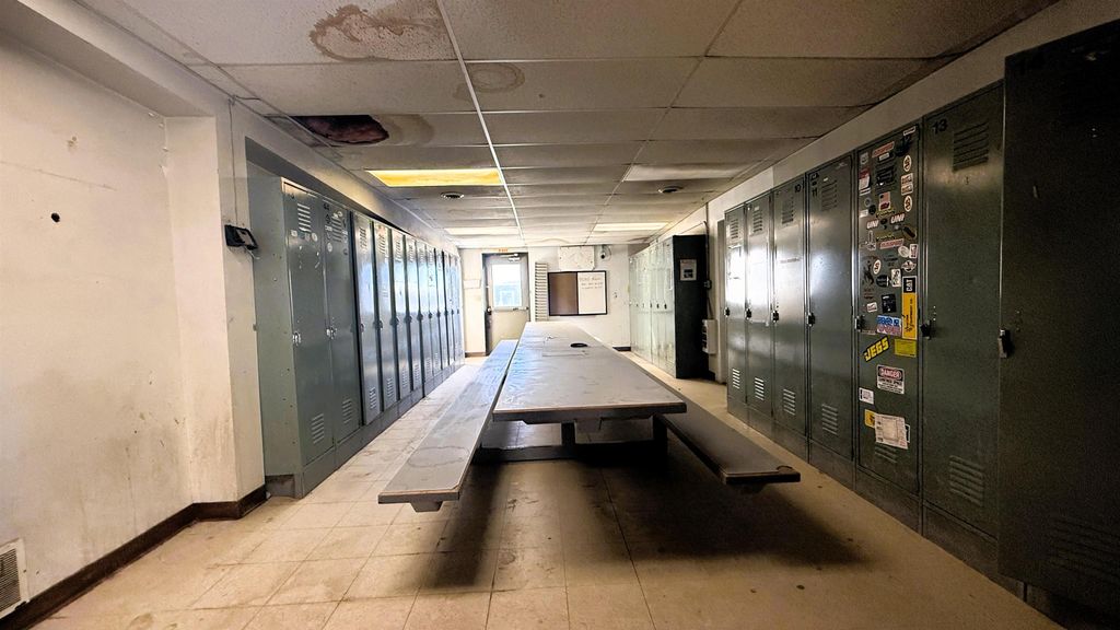 311 Culbertson Ave, Worland, WY 82401 photo 6