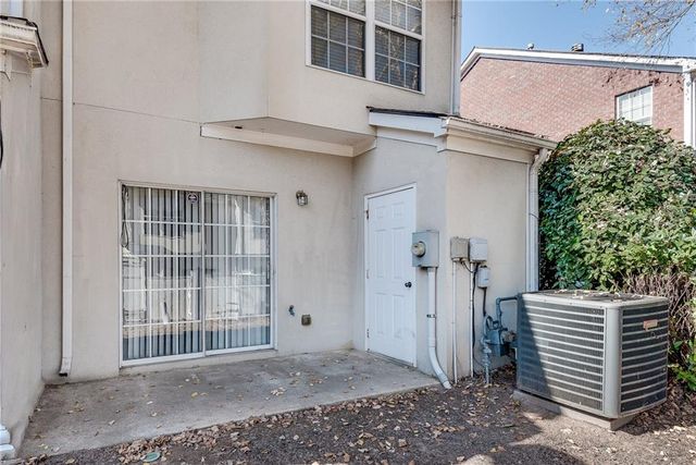 1534 Cove Creek Circle, Norcross, GA 30093