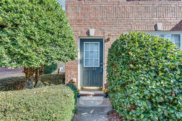 1534 Cove Creek Circle, Norcross, GA 30093