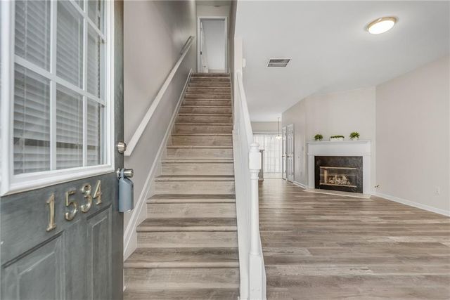 1534 Cove Creek Circle, Norcross, GA 30093