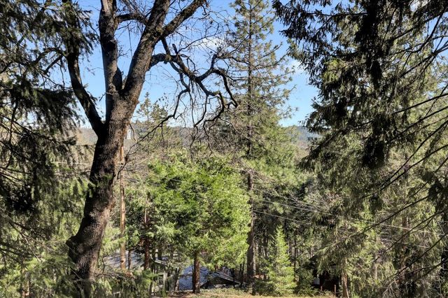 17028 Banner Quaker Hill Rd, Nevada City, CA 95959