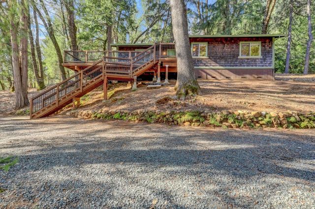 17028 Banner Quaker Hill Rd, Nevada City, CA 95959