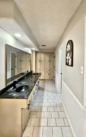 3710 75th Street, Lubbock, TX 79423