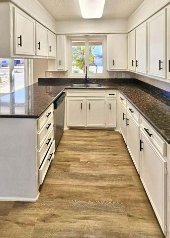 3710 75th Street, Lubbock, TX 79423