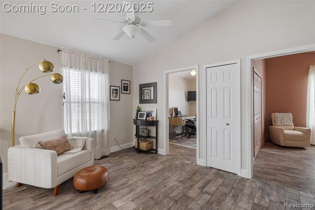 52400 Huntley Avenue, New Baltimore, MI 48047