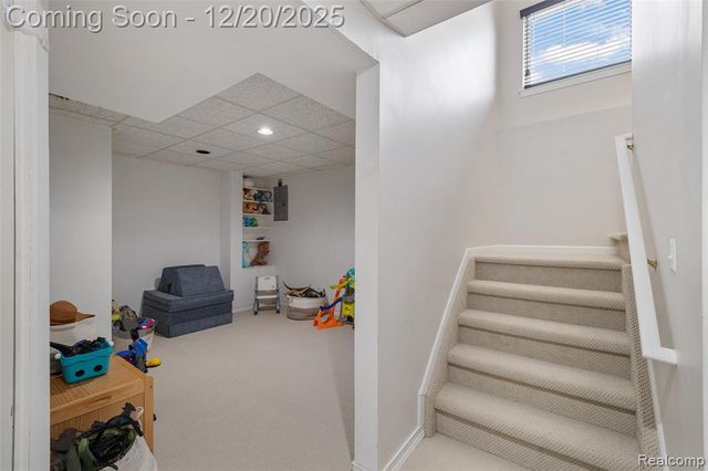 52400 Huntley Avenue, New Baltimore, MI 48047