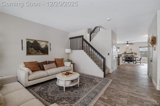 52400 Huntley Avenue, New Baltimore, MI 48047