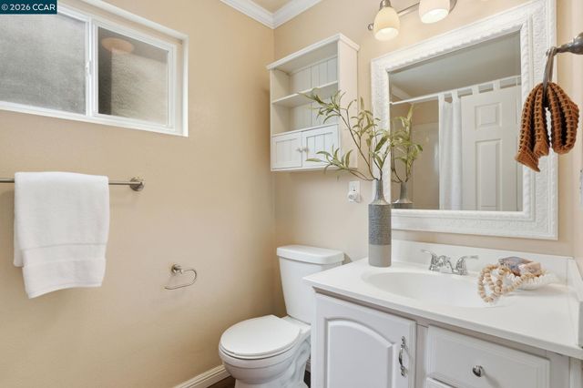 2103 Deerwood Dr., Martinez, CA 94553