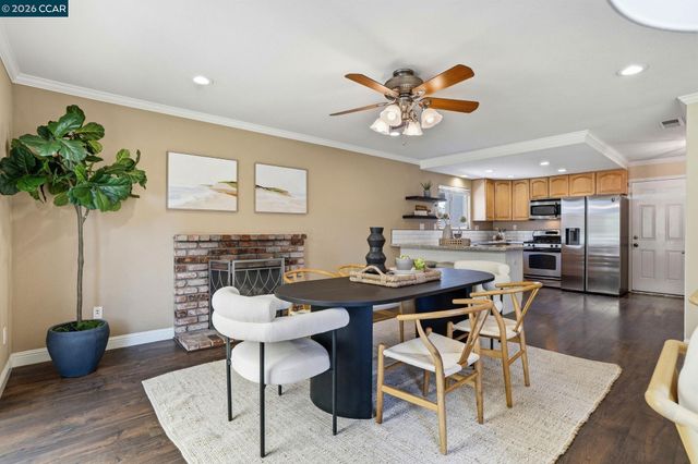 2103 Deerwood Dr., Martinez, CA 94553
