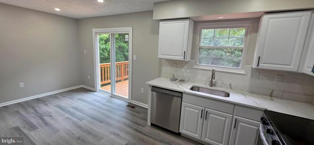 2813 MUESERBUSH CT, Glenarden, MD 20706