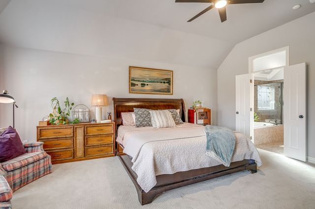 1042 Chesapeake Drive, Mansfield, TX 76063