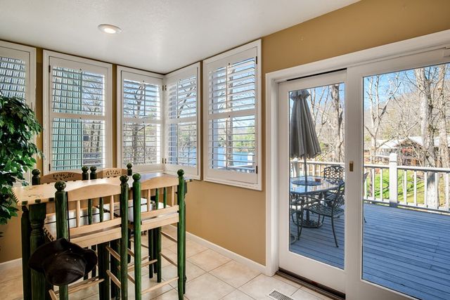 82 Avisco Road, Robbinsville, NC 28771